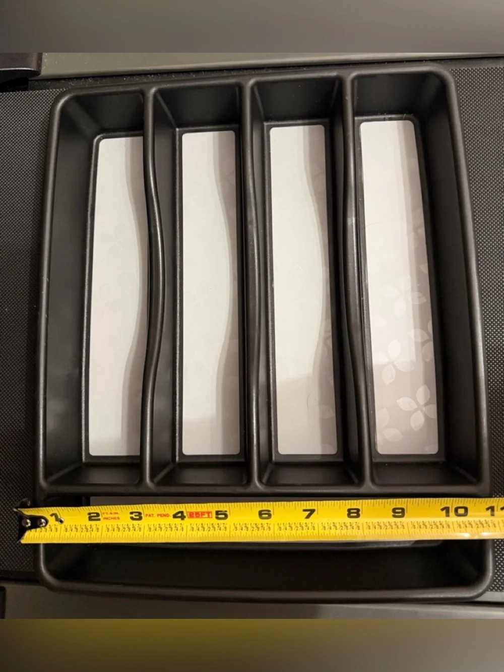 Rubbermaid small cutlery